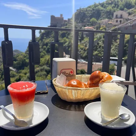 Rigano * Santa Teresa Di Riva